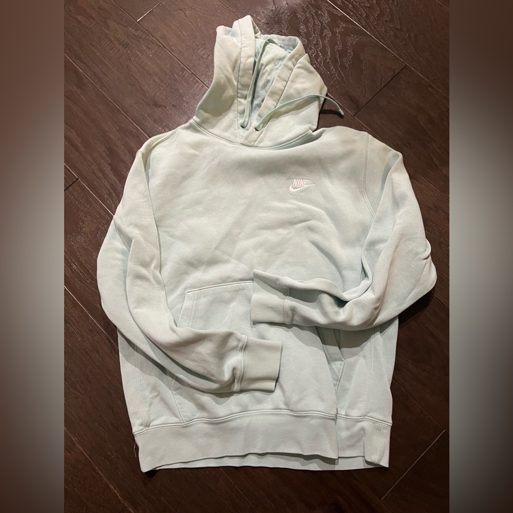 Men’s Baby Blue Nike Hoodie (Medium)